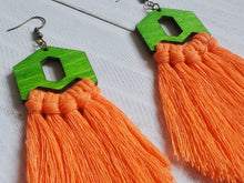 Load image into Gallery viewer, McGregor&#39;s Carrots Macrame
